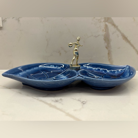 Vintage Japan Blue Glazed Divided Leaf Shaped Dish with Female Bowling on Handle - Picture 2 of 4